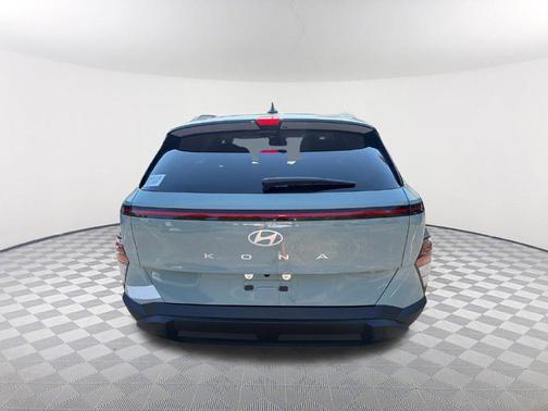 Mirage Green 2027 Hyundai KONA SEL Sport