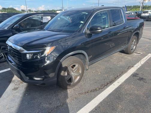 Crystal Black Pearl 2023 Honda Ridgeline RTL