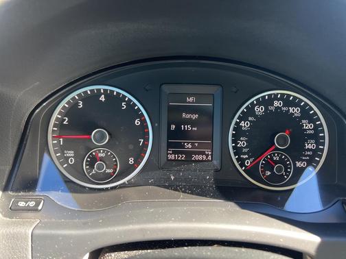 2016 Volkswagen Tiguan S