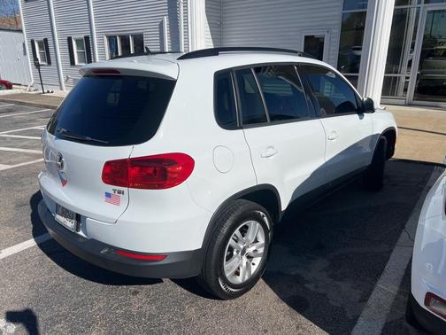 2016 Volkswagen Tiguan S