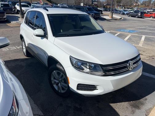 2016 Volkswagen Tiguan S