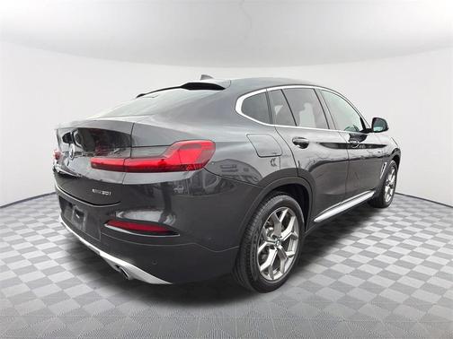 2021 BMW X4 xDrive30i