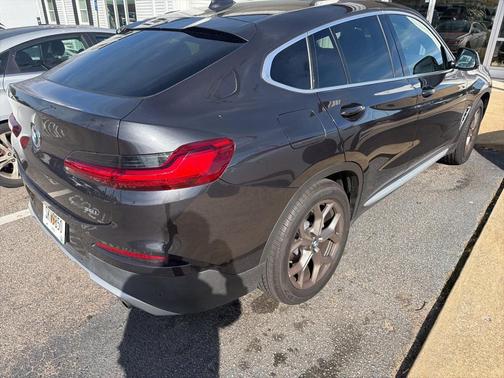 2021 BMW X4 xDrive30i