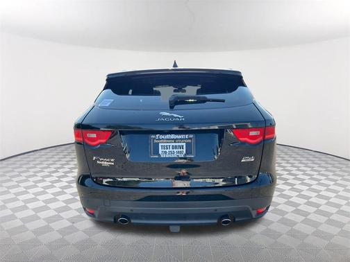 2018 Jaguar F-PACE 25t Premium