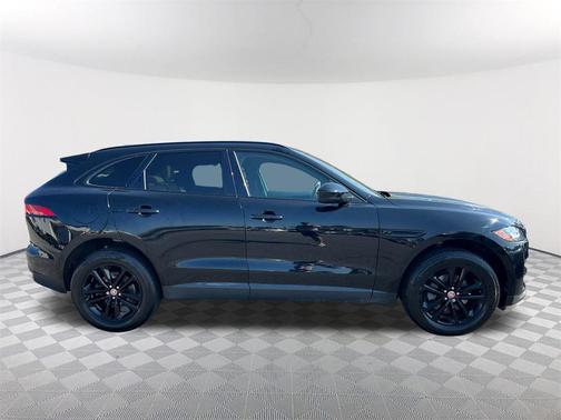 2018 Jaguar F-PACE 25t Premium