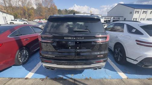 2025 GMC Acadia Denali