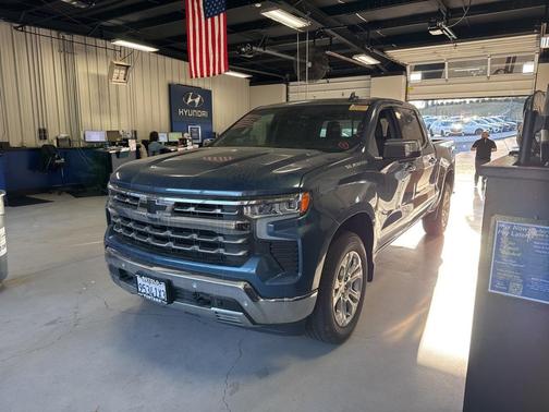 2024 Chevrolet Silverado 1500 LTZ