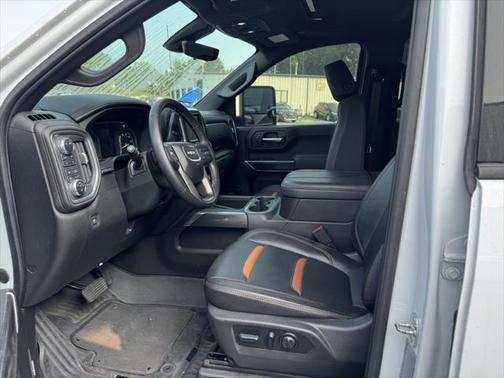 2023 GMC Sierra 2500 AT4