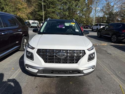 2023 Hyundai VENUE Limited