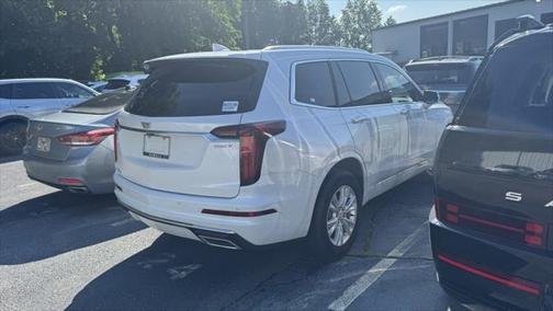 2024 Cadillac XT6 Luxury FWD