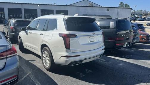 2024 Cadillac XT6 Luxury FWD