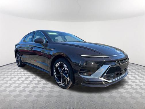 2026 Hyundai SONATA SEL