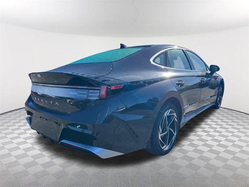 2026 Hyundai SONATA SEL