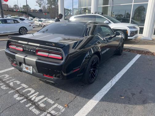 2023 Dodge Challenger R/T Scat Pack Widebody