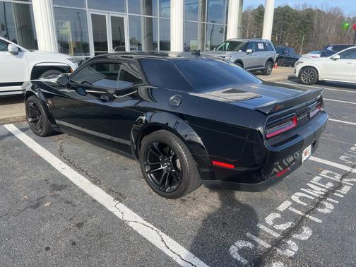 2023 Dodge Challenger R/T Scat Pack Widebody