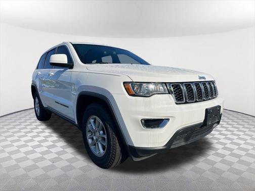 2020 Jeep Grand Cherokee Laredo