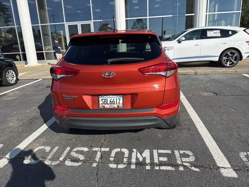 2017 Hyundai TUCSON SE