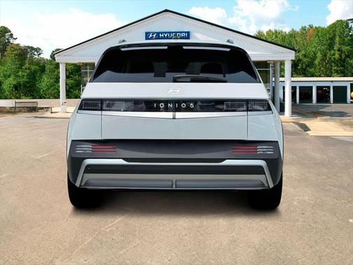 2025 Hyundai IONIQ 5 SEL