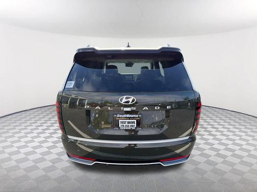 Titan Green 2026 Hyundai PALISADE Calligraphy