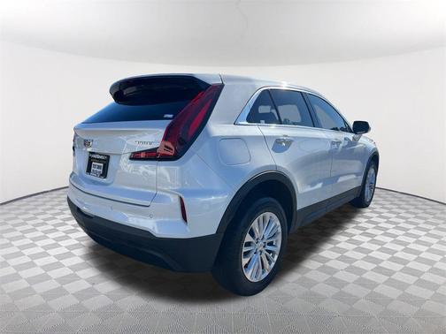 2024 Cadillac XT4 Luxury