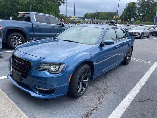 2022 Chrysler 300 Touring