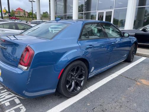2022 Chrysler 300 Touring