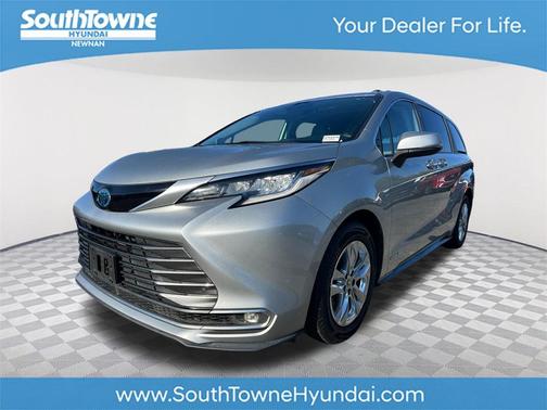 2021 Toyota Sienna Platinum 7 Passenger