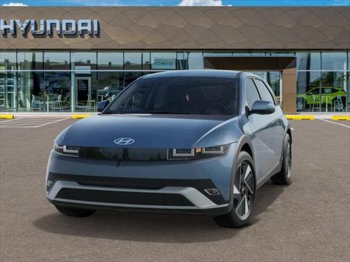 2025 Hyundai IONIQ 5 SE