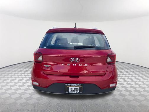 2023 Hyundai VENUE Limited