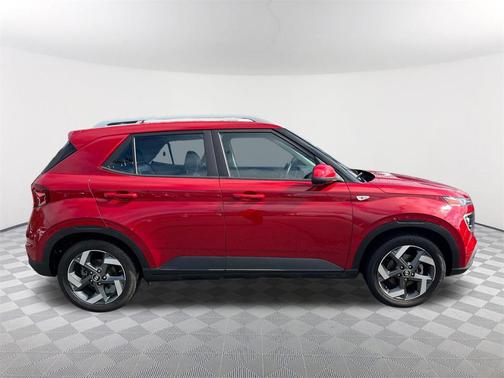 2023 Hyundai VENUE Limited