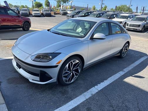 Gravity Gold Matte 2023 Hyundai IONIQ 6 SEL