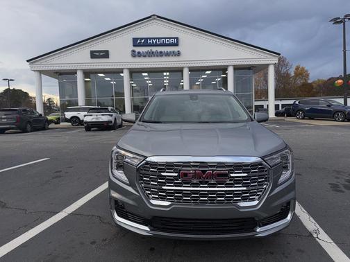 2024 GMC Terrain Denali