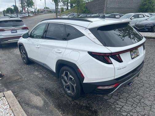 White Pearl 2024 Hyundai TUCSON Limited