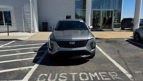 2024 Cadillac XT4 Luxury