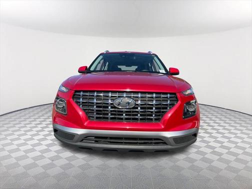 2022 Hyundai VENUE SEL