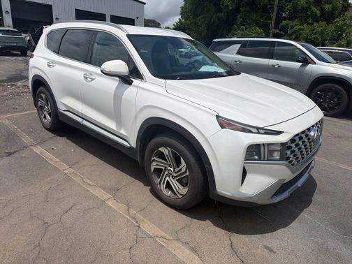Quartz White 2022 Hyundai SANTA FE SEL 2.4