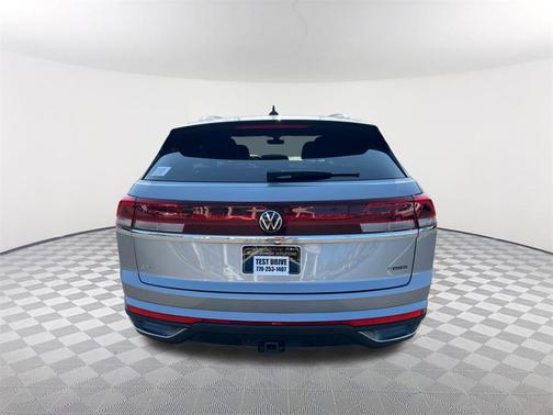 2024 Volkswagen Atlas Cross Sport 2.0T SE w/Technology 4MOTION