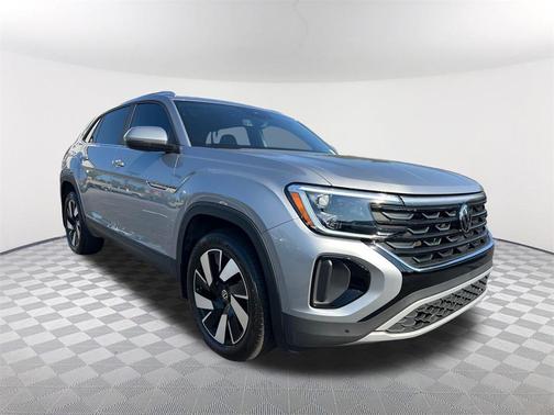 2024 Volkswagen Atlas Cross Sport 2.0T SE w/Technology 4MOTION