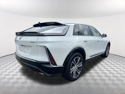 2024 Cadillac LYRIQ Luxury w/1SC