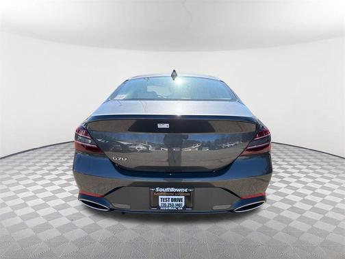 2026 Genesis G70 2.5T RWD