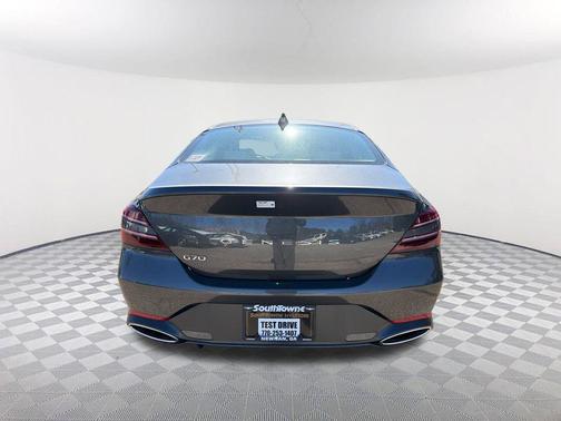 2026 Genesis G70 2.5T RWD