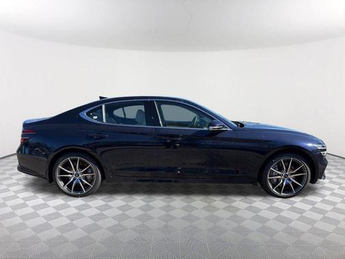 2026 Genesis G70 2.5T RWD