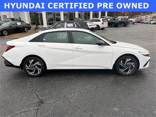 2025 Hyundai ELANTRA Sport