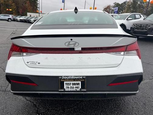 2025 Hyundai ELANTRA Sport