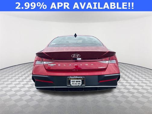 2025 Hyundai ELANTRA Limited