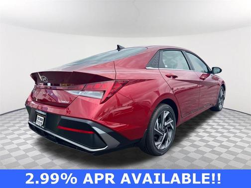 2025 Hyundai ELANTRA Limited