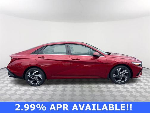 2025 Hyundai ELANTRA Limited