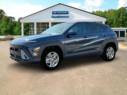 2025 Hyundai KONA SE