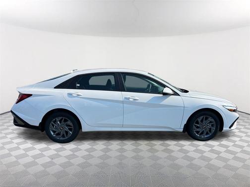 2025 Hyundai ELANTRA HEV Blue