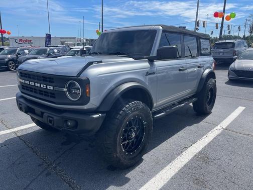 2022 Ford Bronco Black Diamond